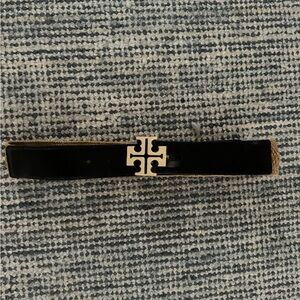 Tory Burch black and natural stretch belt size XS